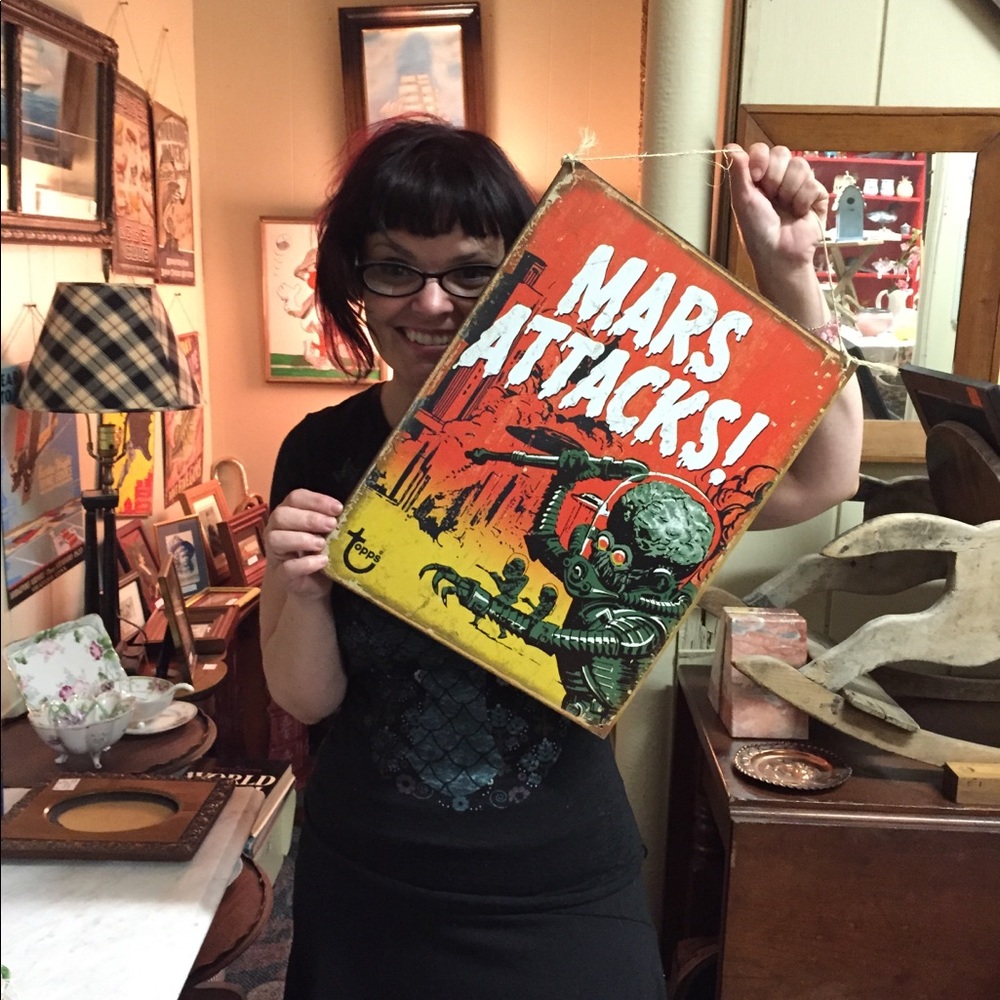 Meet your Posher, Alethea